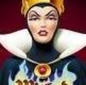 Meet your Posher, Madeline